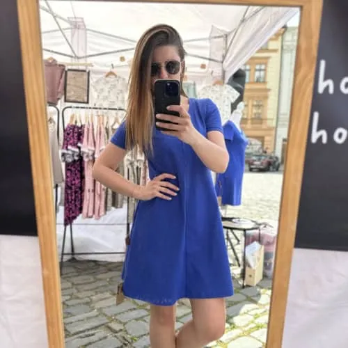 Dámské áčkové šaty, krátký rukáv