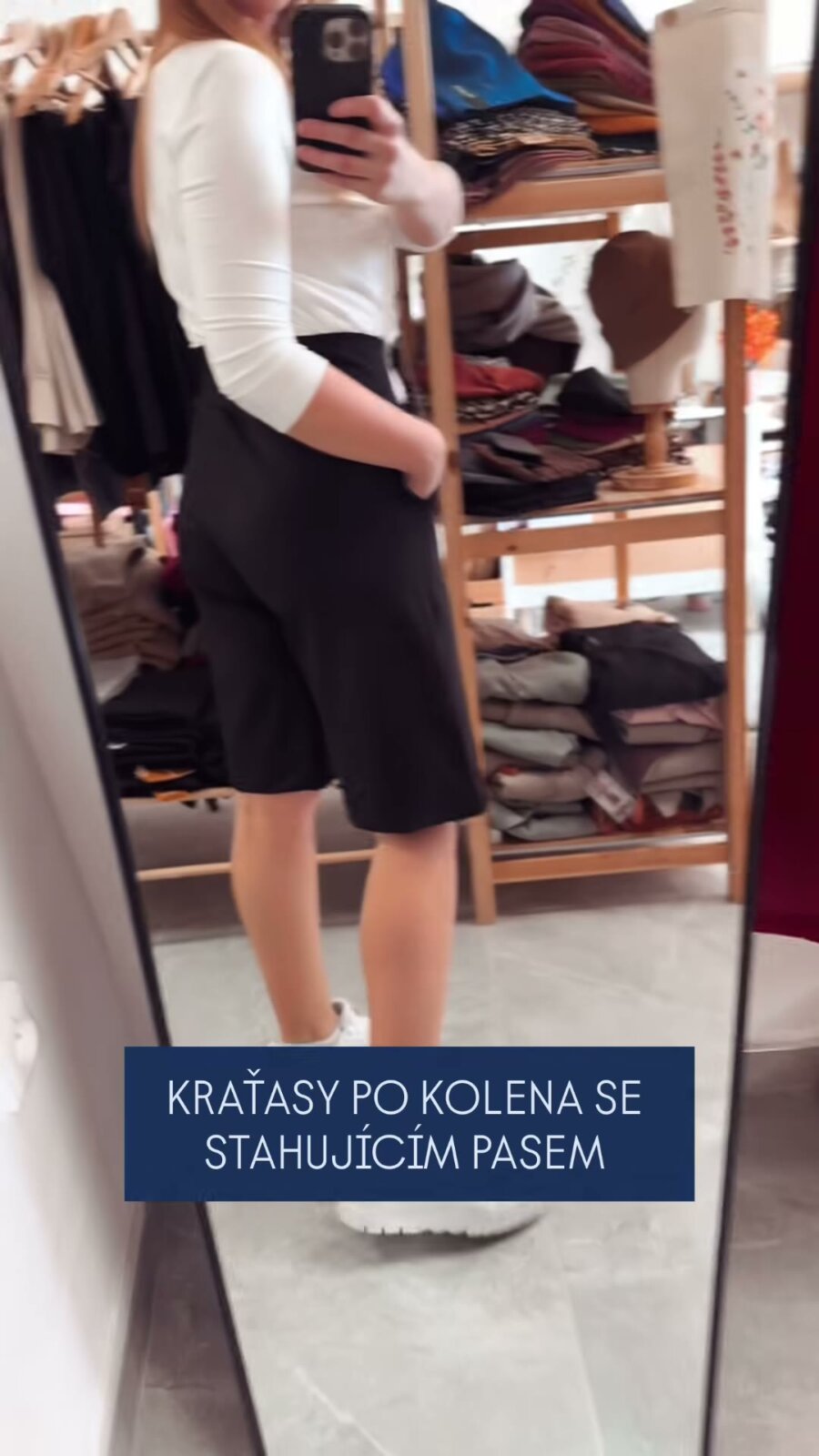 Dámské zeštíhlující kraťasy po kolena se stahujícím pasem, Bermudy - Obrázek 2